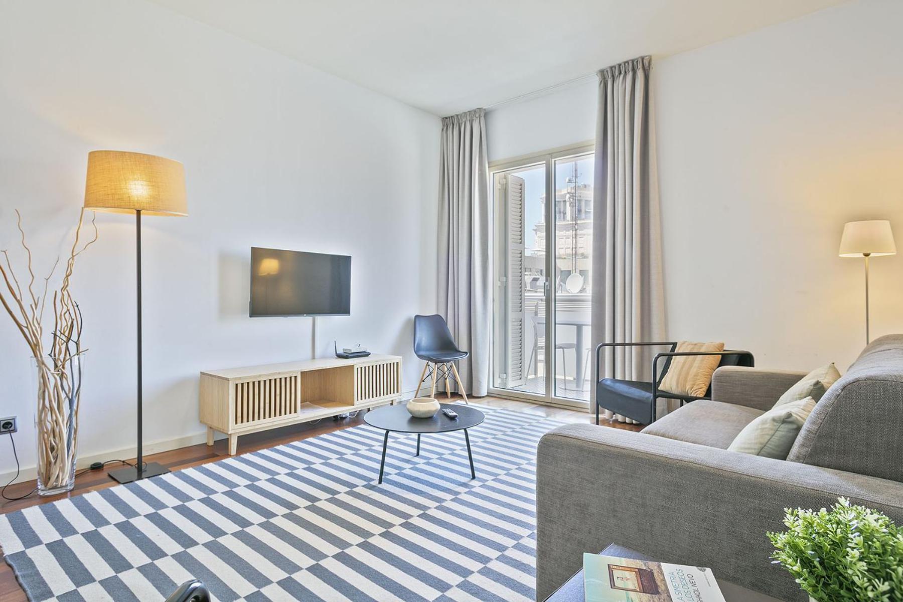Ola Living Plaza Catalunya Apartment